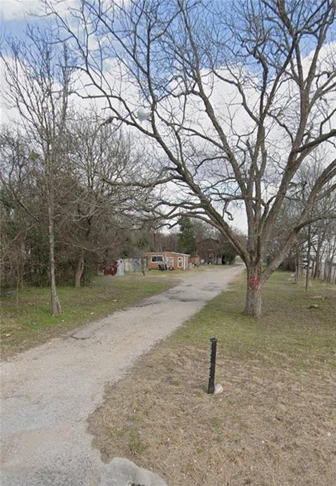 12207 Twin Creek RD D Manchaca TX 78652