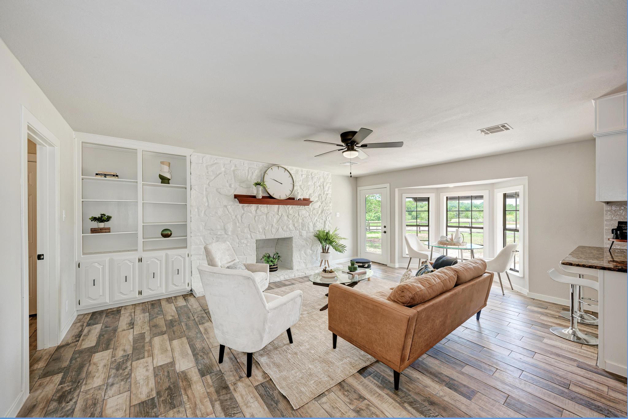 2365 Hackberry Lane Road
