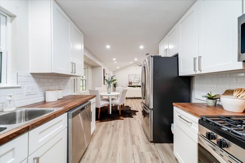 Tiny photo for 6225 Hillston DR, Austin, TX 78745 (MLS # 4892554)