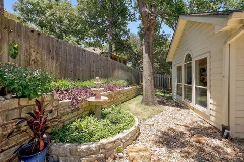 Tiny photo for 5831 Tributary Ridge DR, Austin, TX 78759 (MLS # 3559418)