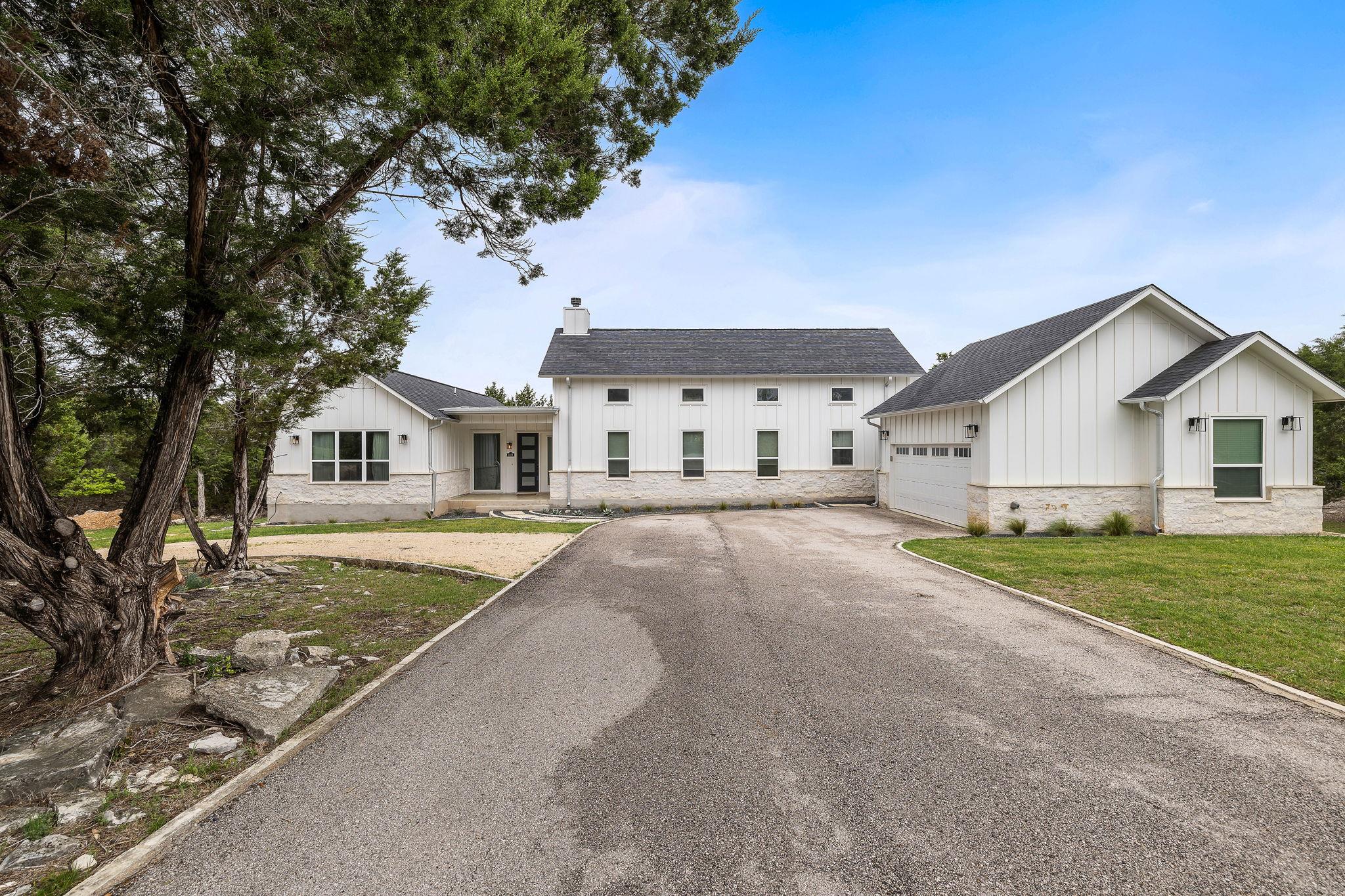 6601 North Lakewoods DR