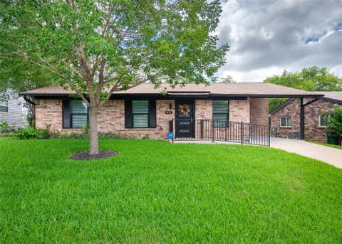 Photo of 6010 Waycross DR, Austin, TX 78745 (MLS # 1574991)