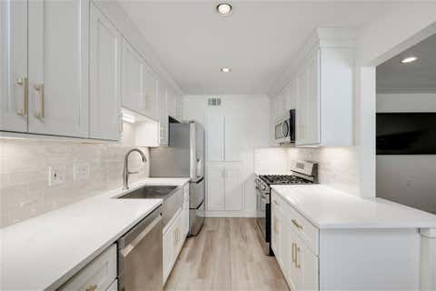 Tiny photo for 505 W 7th ST #102, Austin, TX 78701 (MLS # 6295854)
