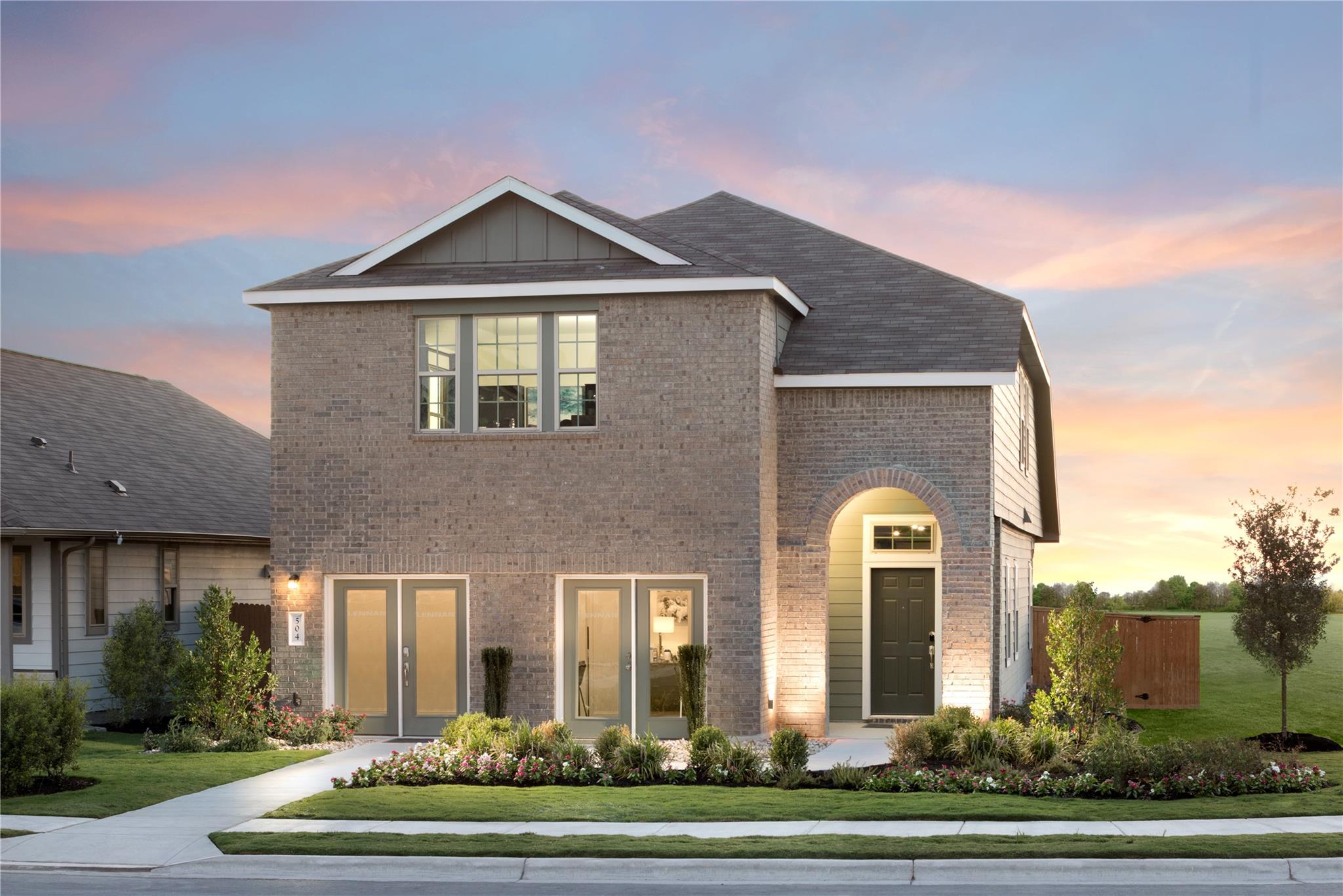 1503 Roaming Oak BND