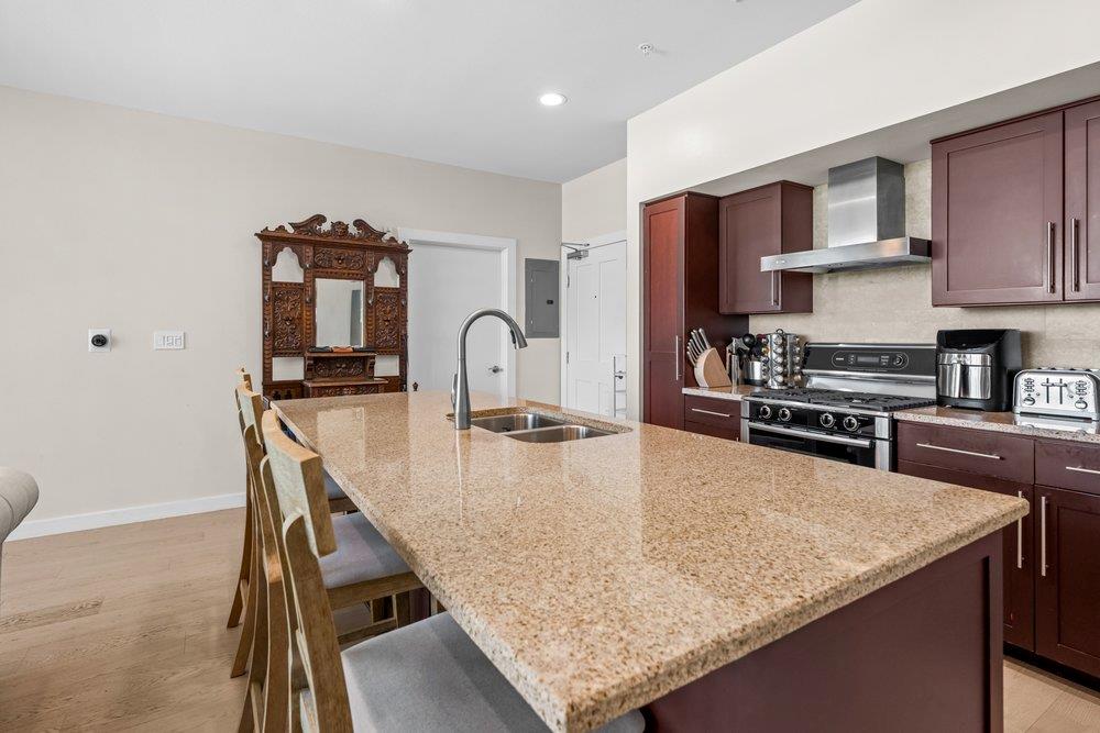 1600 Barton Springs RD 1508