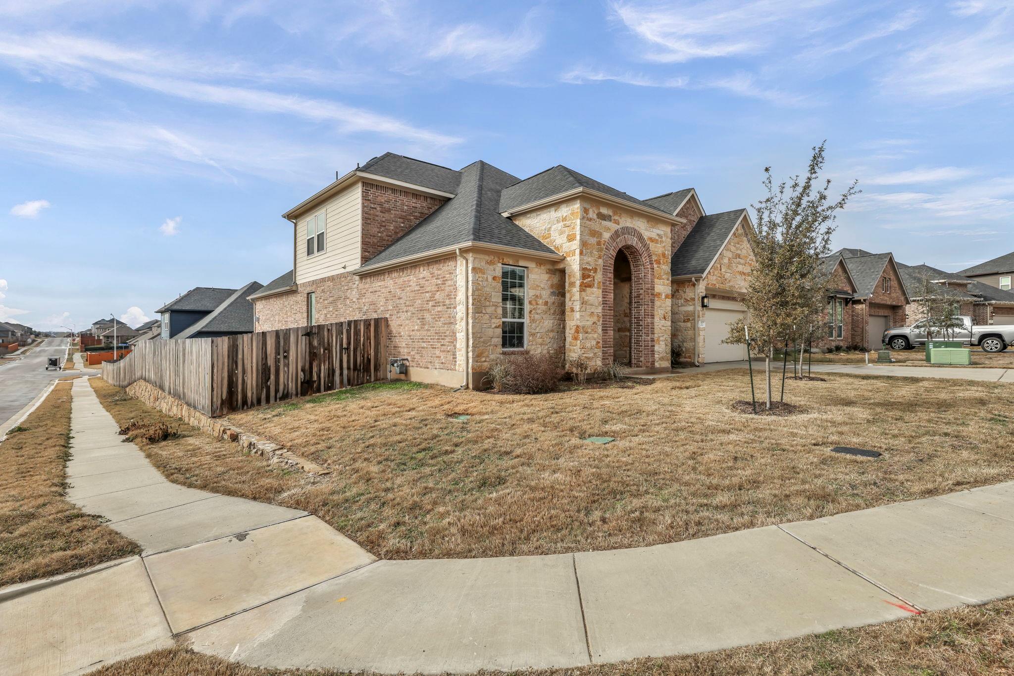 252 Sabino DR