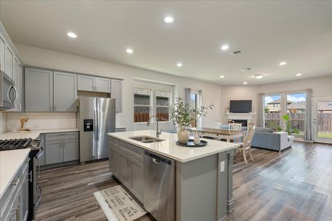 1313 Mustang Brook LN Leander TX 78641