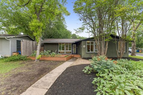 Photo of 1428 Corona DR, Austin, TX 78723 (MLS # 5500931)