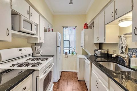 Tiny photo for 303 W 35th ST #202, Austin, TX 78705 (MLS # 1626908)