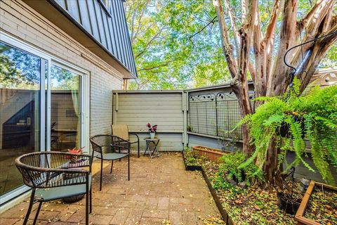 Photo of 2500 Steck Ave #41, Austin, TX 78757 (MLS # 6640221)