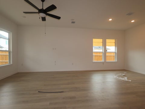 Tiny photo for 13211 Keefer DR, Austin, TX 78652 (MLS # 4365496)