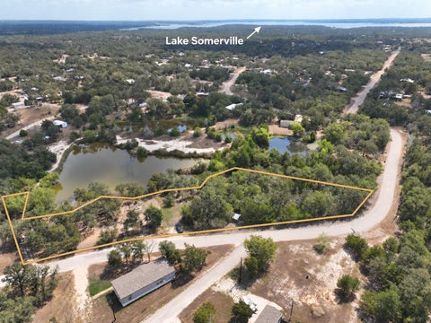 Photo of 100 Hill Loop RD, Somerville, TX 77879 (MLS # 7833830)