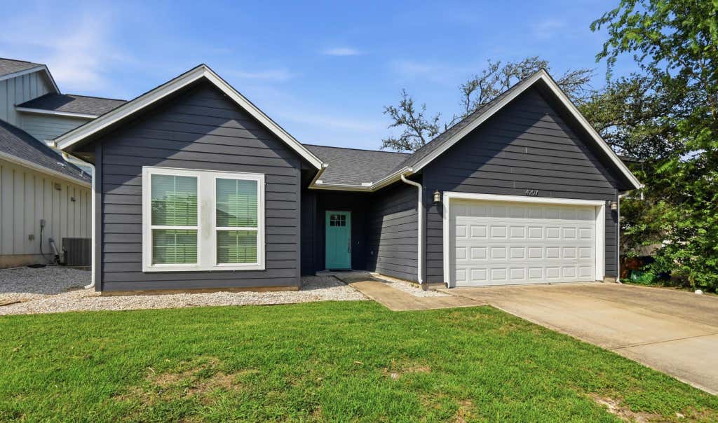 Photo of 4207 Alexandria DR, Austin, TX 78749 (MLS # 3181289)