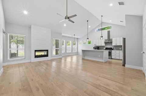 Photo of 4207 Alexandria DR, Austin, TX 78749 (MLS # 3181289)