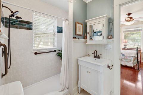 Tiny photo for 1006 E 44th ST, Austin, TX 78751 (MLS # 6724349)