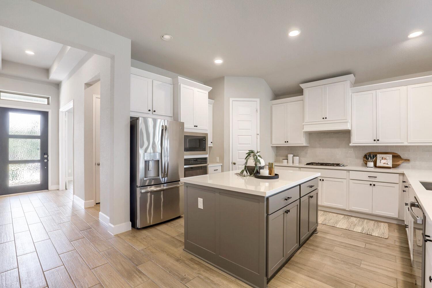 14505 Kira LN