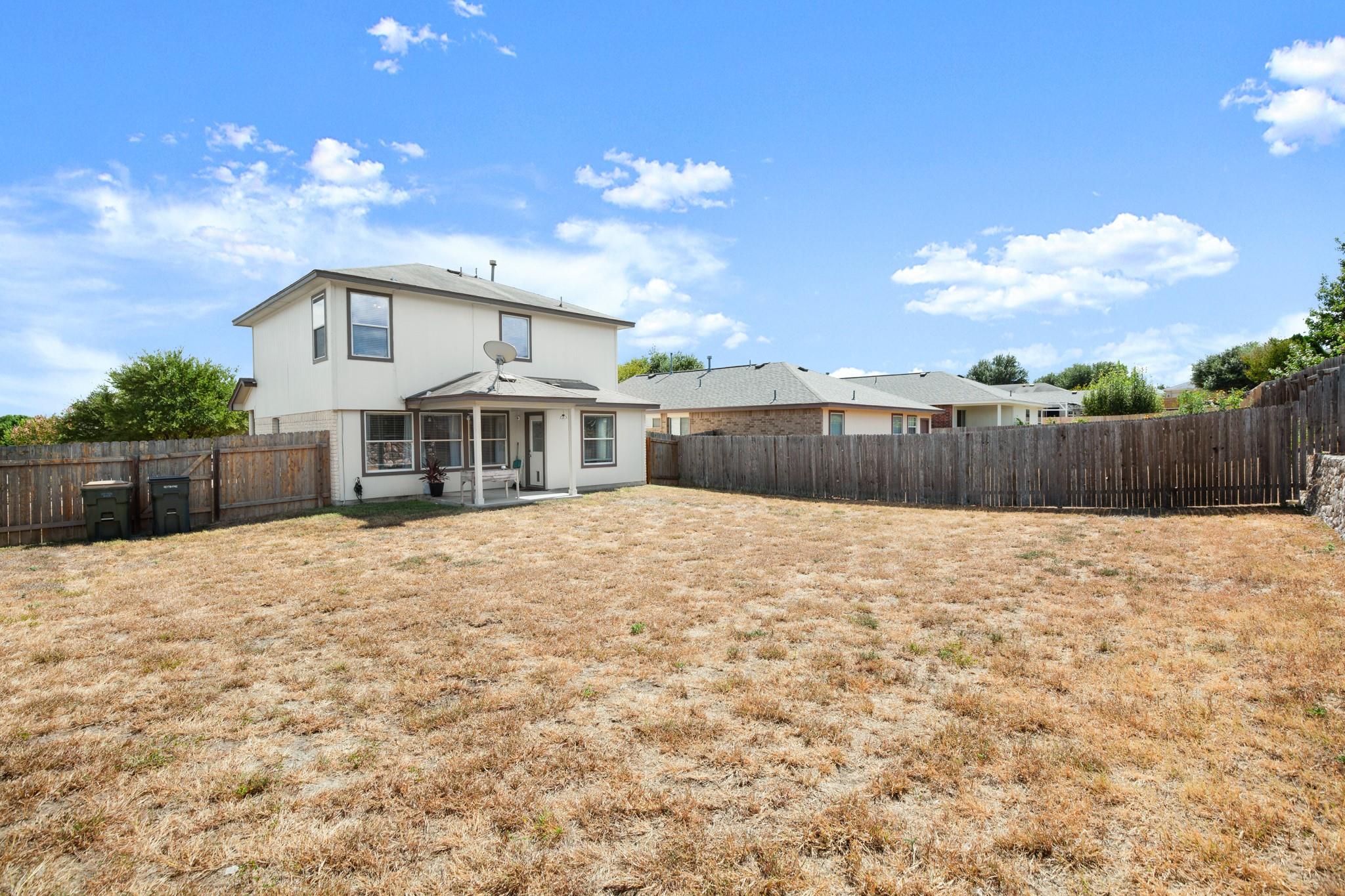 216 Sweet Leaf LN