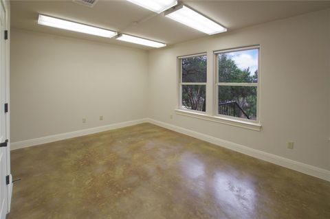 Tiny photo for 6400 Lakeshore DR, Lago Vista, TX 78645 (MLS # 5502959)