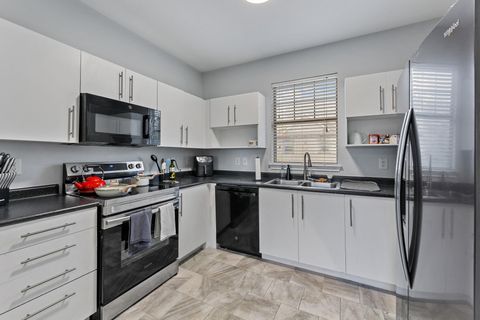 Tiny photo for 11203 Ranch Road 2222 RD #905, Austin, TX 78730 (MLS # 6562654)