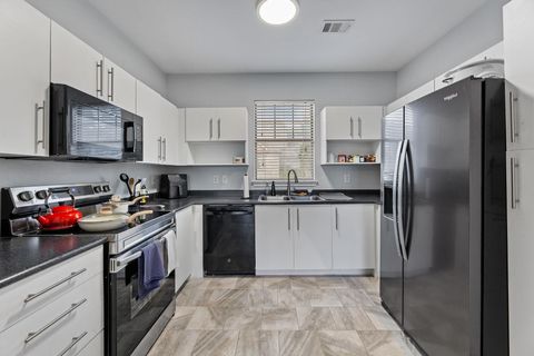 Tiny photo for 11203 Ranch Road 2222 RD #905, Austin, TX 78730 (MLS # 6562654)