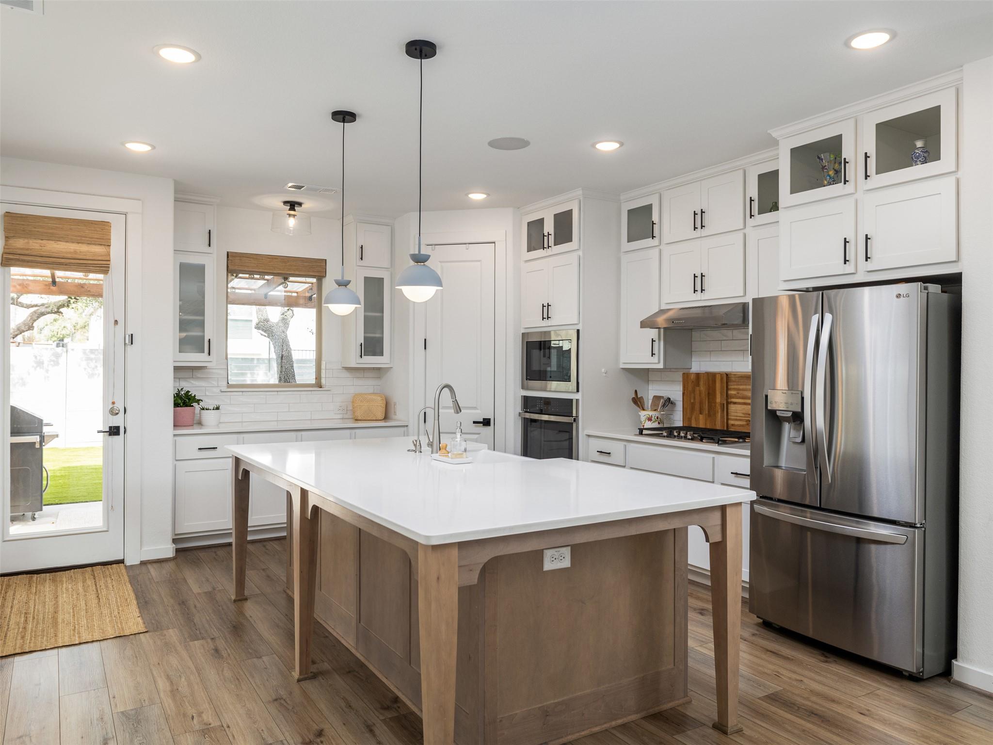 233 Arrowhead Mound RD