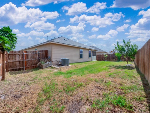 Tiny photo for 15001 Custis LN, Austin, TX 78724 (MLS # 9944506)