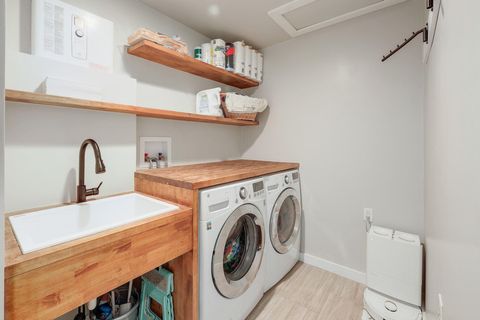 Tiny photo for 1500 Ridgecrest DR, Austin, TX 78746 (MLS # 3024035)