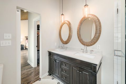 Tiny photo for 1500 Ridgecrest DR, Austin, TX 78746 (MLS # 3024035)