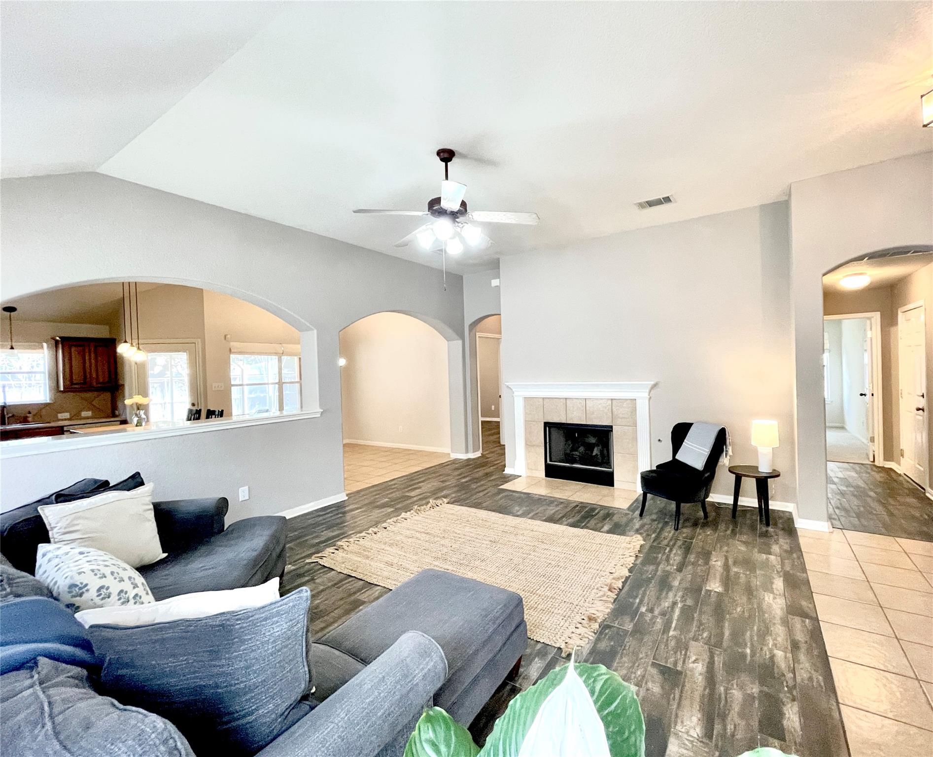 206 Newport Landing PL