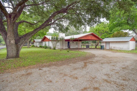 Photo of 204 Maynard ST, Bastrop, TX 78602 (MLS # 7454045)