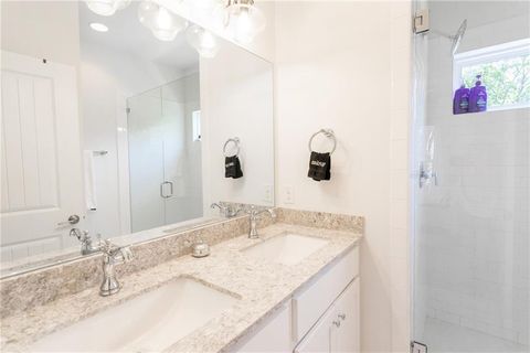 Tiny photo for 1105 Fiesta ST #B, Austin, TX 78702 (MLS # 6927149)