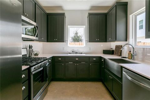 Tiny photo for 1105 Fiesta ST #B, Austin, TX 78702 (MLS # 6927149)