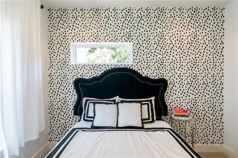 Tiny photo for 1105 Fiesta ST #B, Austin, TX 78702 (MLS # 6927149)