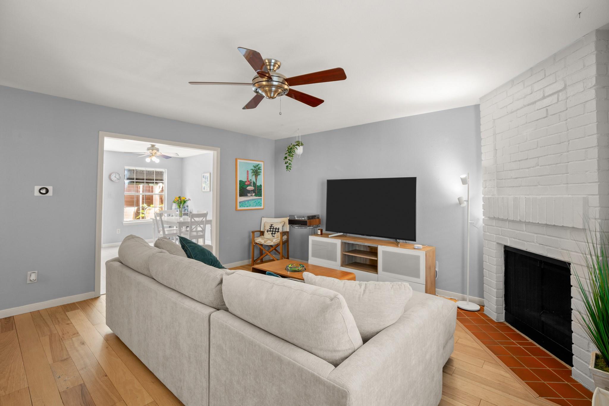 1904 Goodrich Ave 16