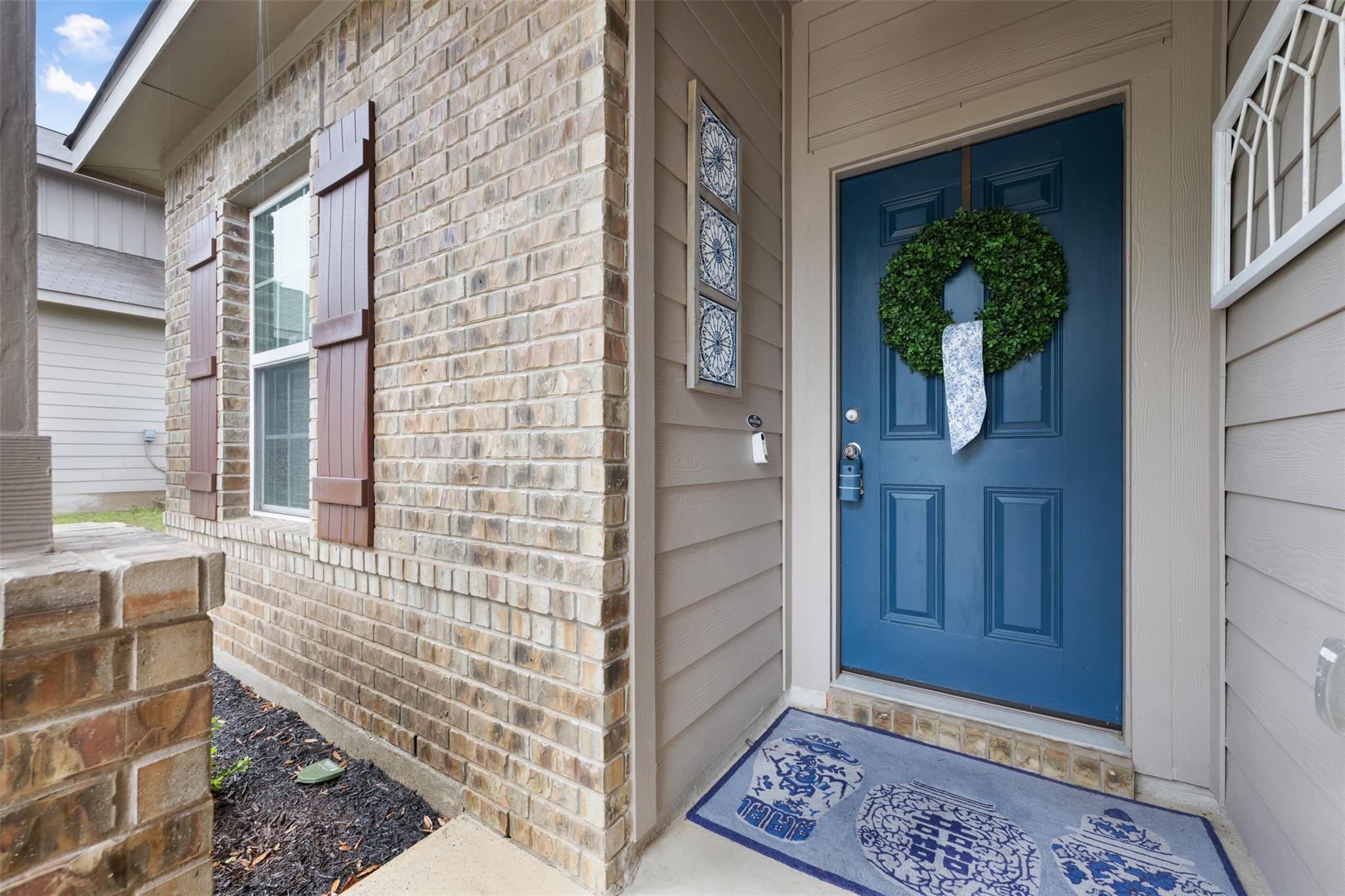 360 Waterloo DR