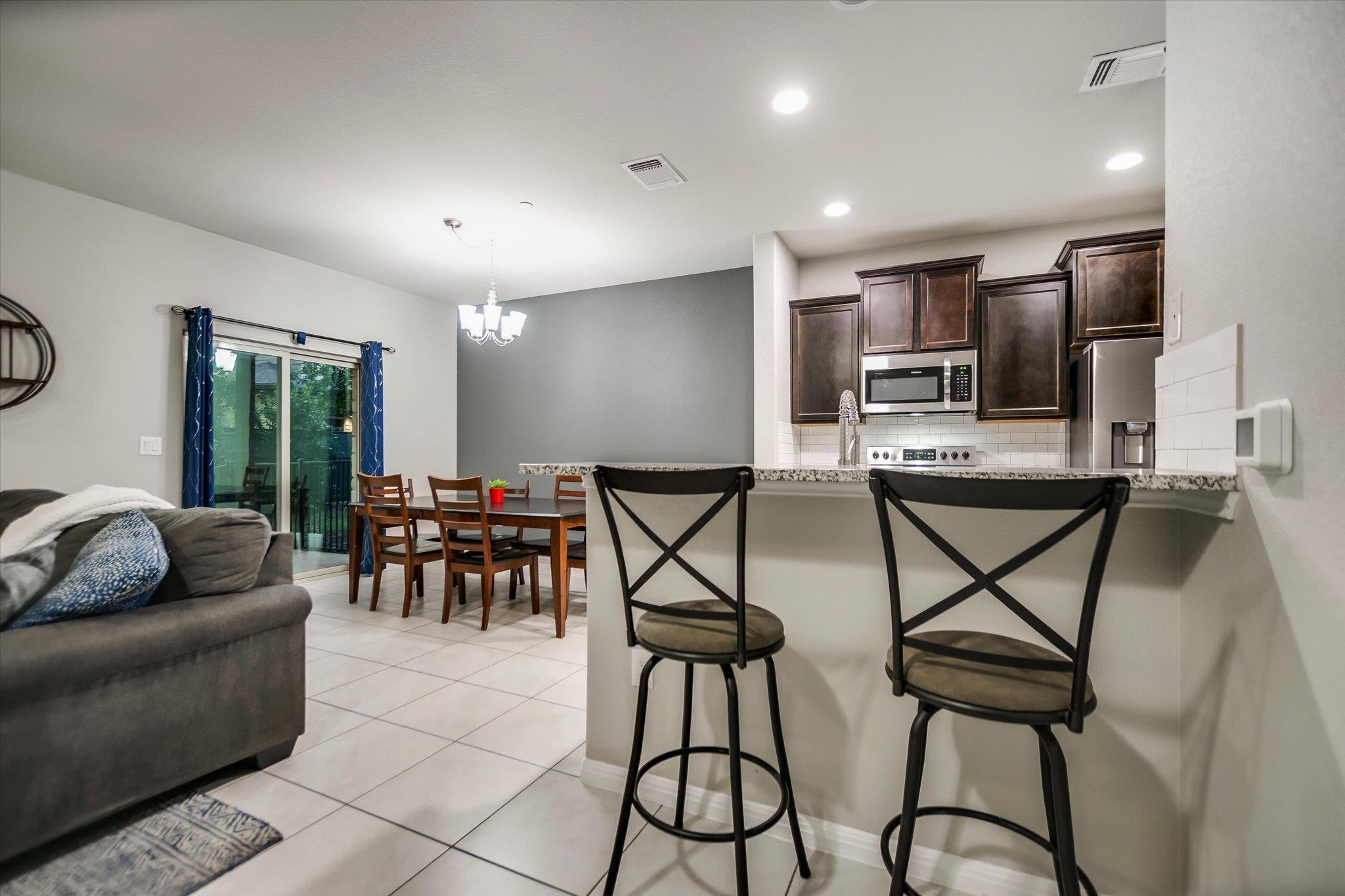 Austin, Texas 78744, United States, 2 Bedrooms Bedrooms, ,3 BathroomsBathrooms,Residential,Active,133762