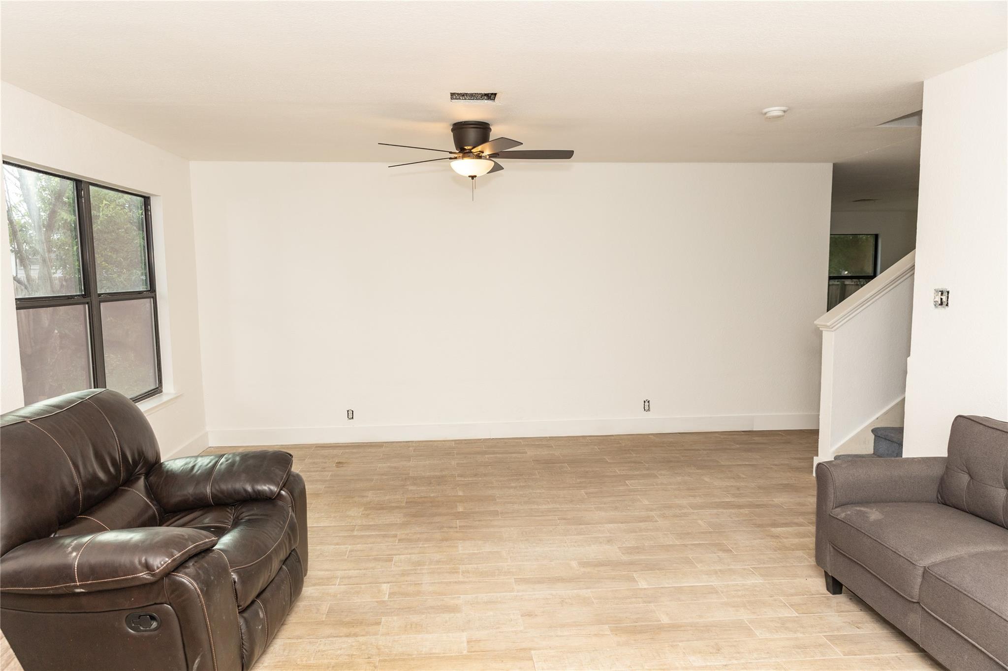 179 Lexington RD