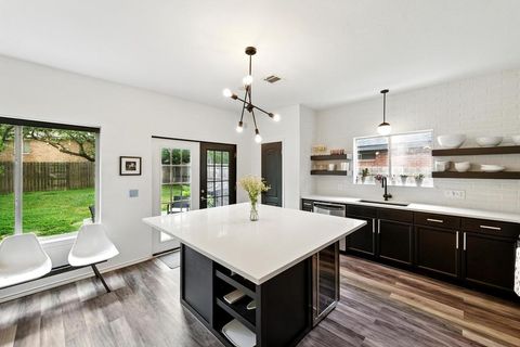 Tiny photo for 6804 Gabion DR, Austin, TX 78749 (MLS # 8791590)