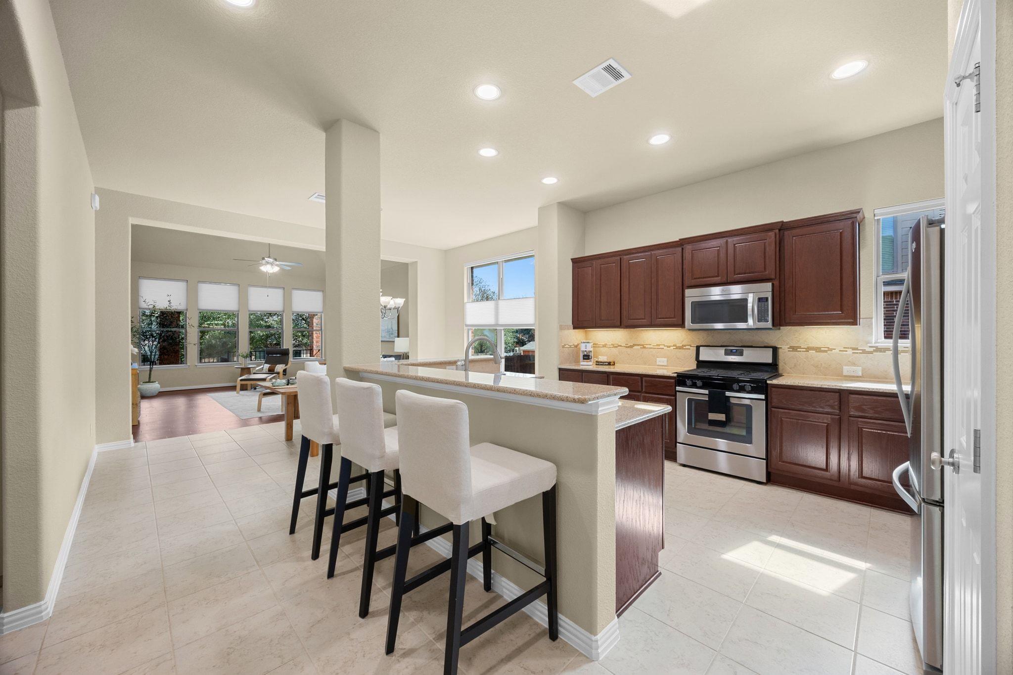 1404 Rimstone DR