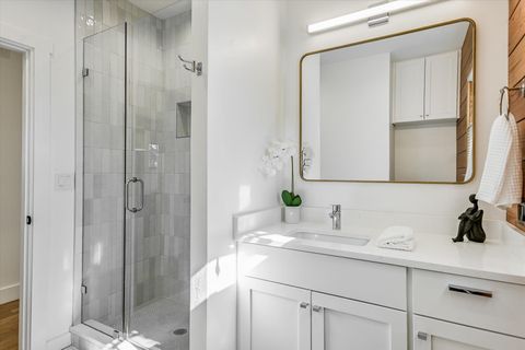 Tiny photo for 106 E 35th ST, Austin, TX 78705 (MLS # 3242462)