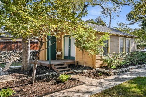 Tiny photo for 106 E 35th ST, Austin, TX 78705 (MLS # 3242462)