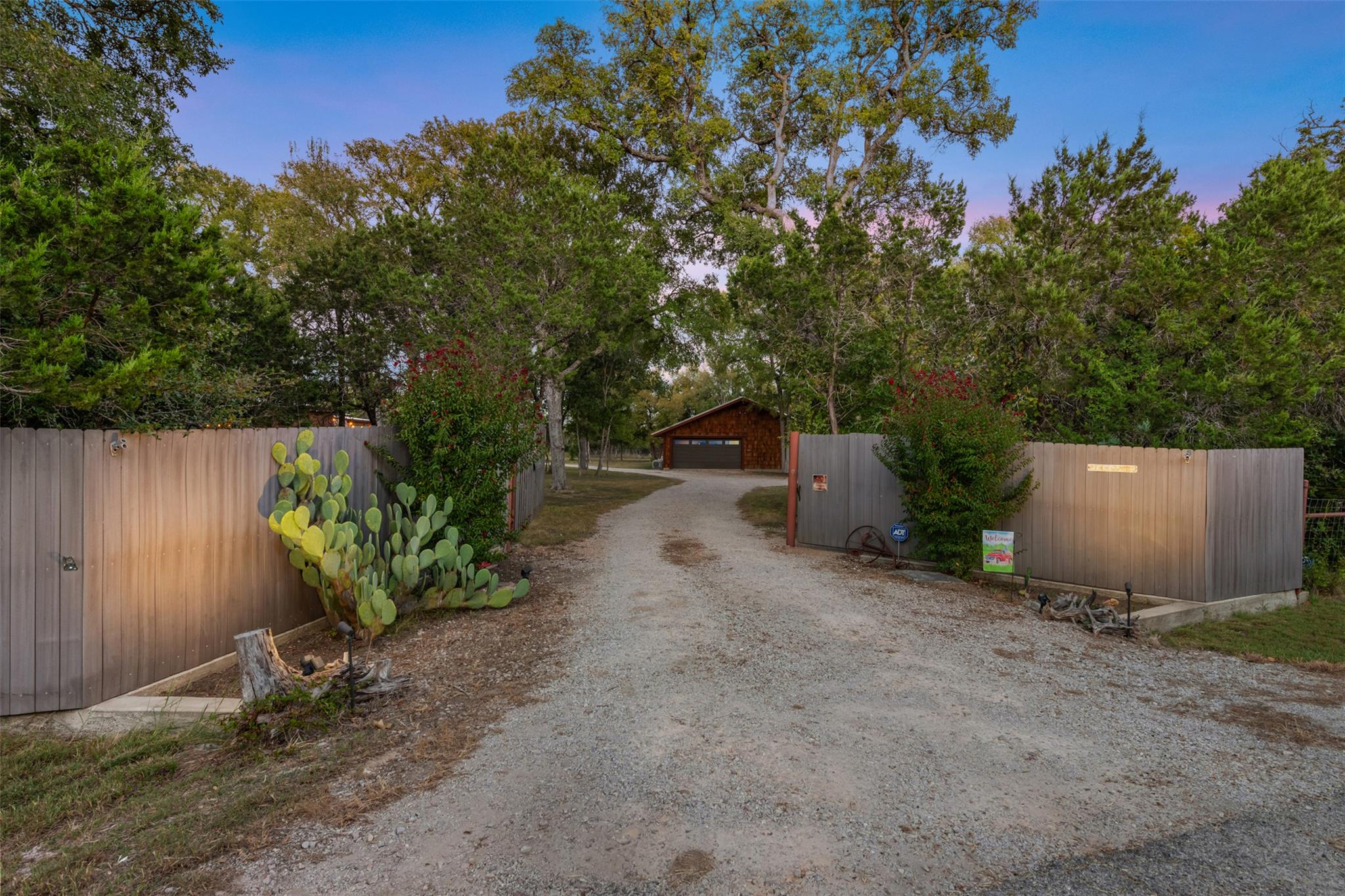 507 County Road 200D
