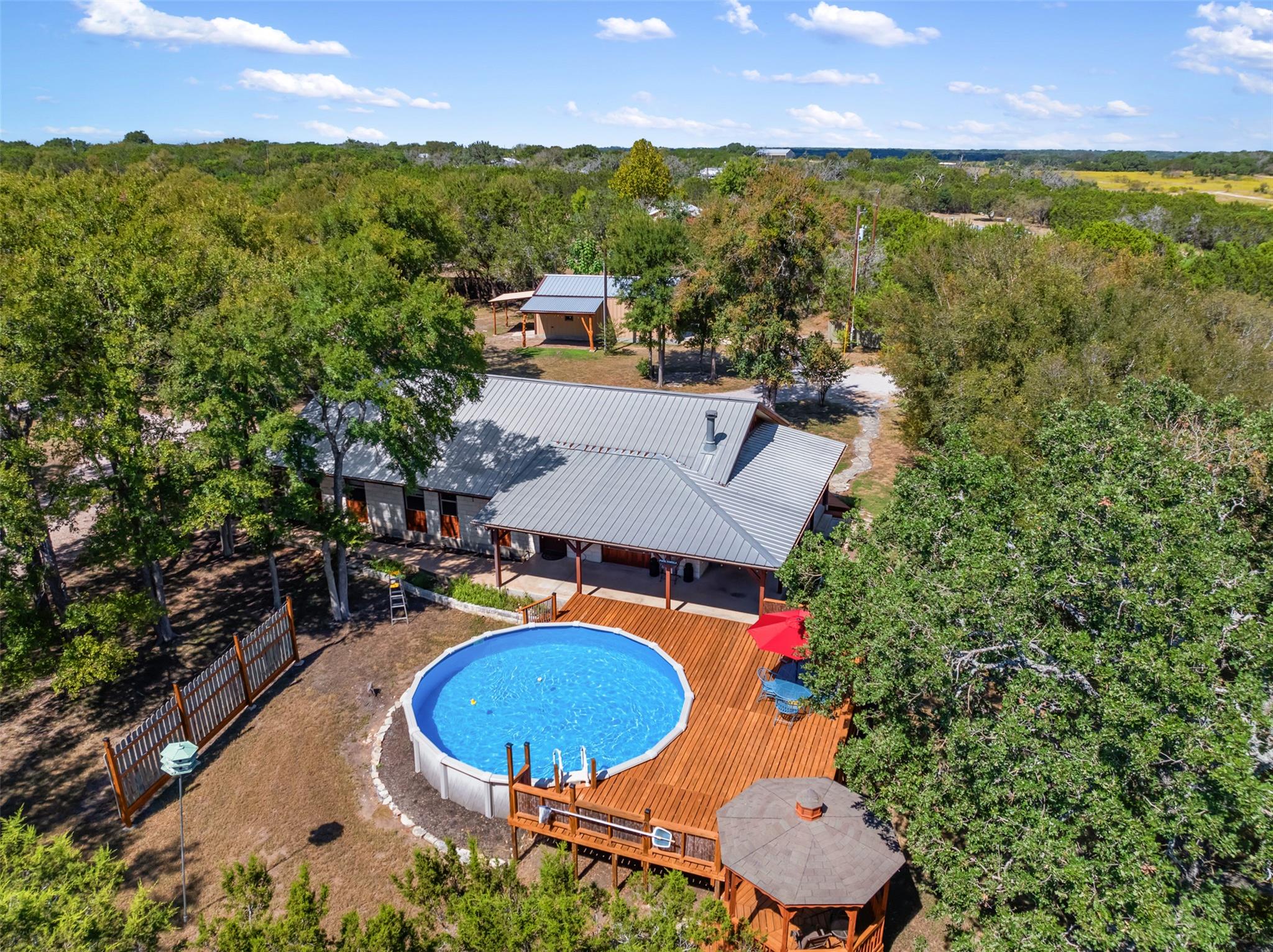 507 County Road 200D