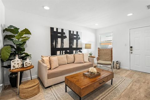 Tiny photo for 807 Blanco ST #301, Austin, TX 78703 (MLS # 7840067)