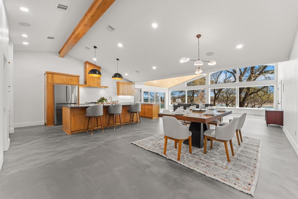 503 Arrowhead Point RD