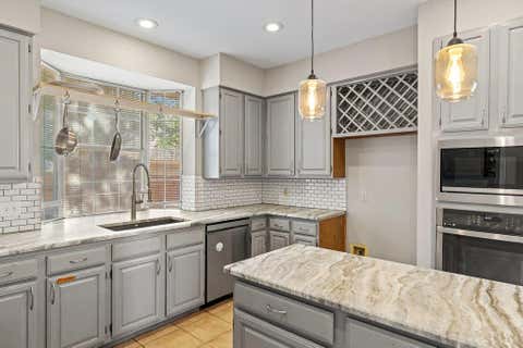 Tiny photo for 6215 John Chisum LN, Austin, TX 78749 (MLS # 2806024)