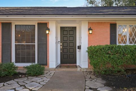 Tiny photo for 5807 Fairlane DR, Austin, TX 78757 (MLS # 4113821)