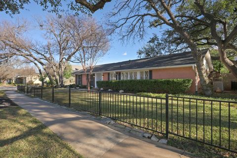 Tiny photo for 5807 Fairlane DR, Austin, TX 78757 (MLS # 4113821)