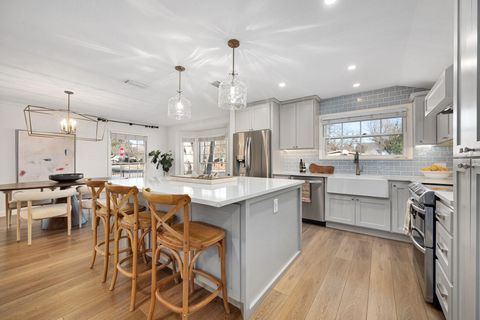 Tiny photo for 5807 Fairlane DR, Austin, TX 78757 (MLS # 4113821)