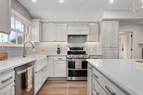 Tiny photo for 5807 Fairlane DR, Austin, TX 78757 (MLS # 4113821)